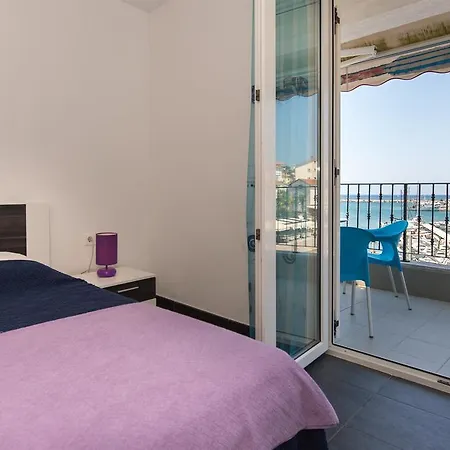 Djuro Apartmán
